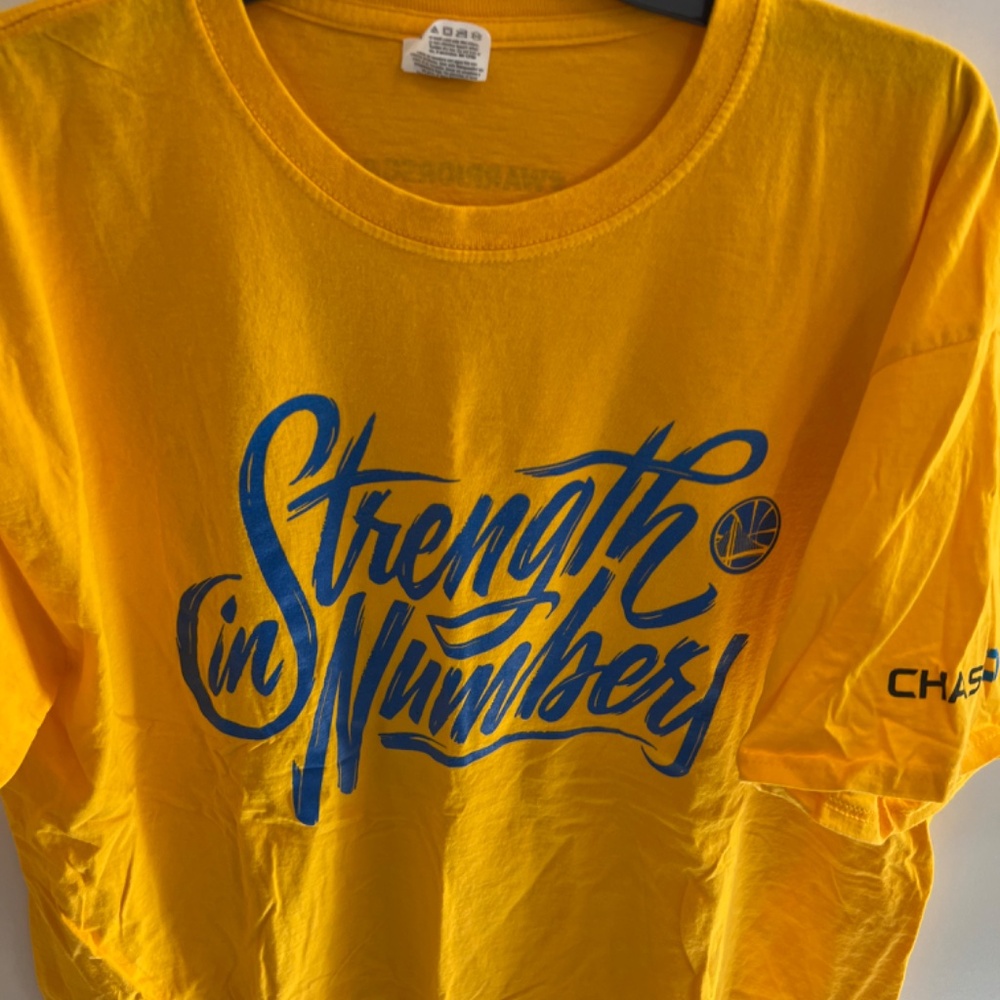 Golden State Warriors- 2018 Playoffs Strength in Numbers Tee- Adult size XL - Picture 2 of 9